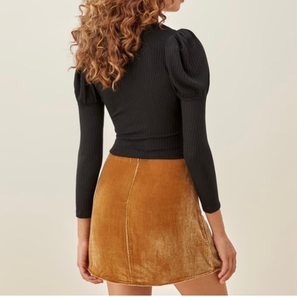 REFORMATION Einkorn Ribbed Puff Sleeve Top - Picture 3 of 7